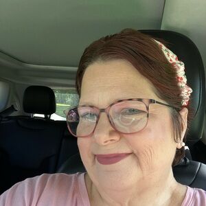 Meet your Posher, Cathleen